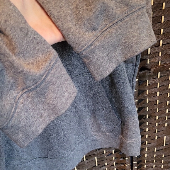 The North Face Men's Charcoal Hoodie - Picture 4 of 5